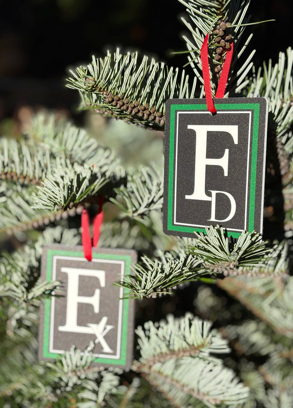 🎁 Barn Color Dressage Ornaments