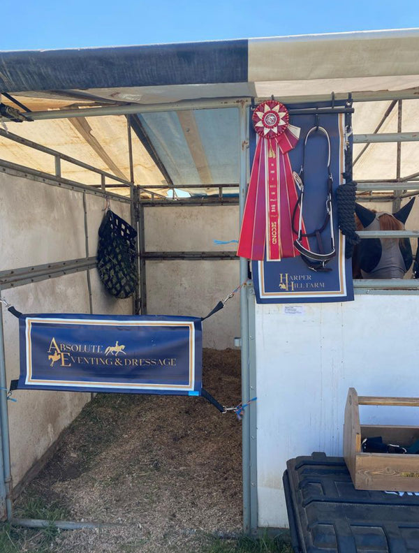 2 Piece Custom Stall Set