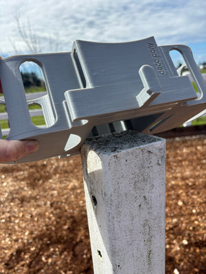 Jump Caddy - Sits over a Sq Post