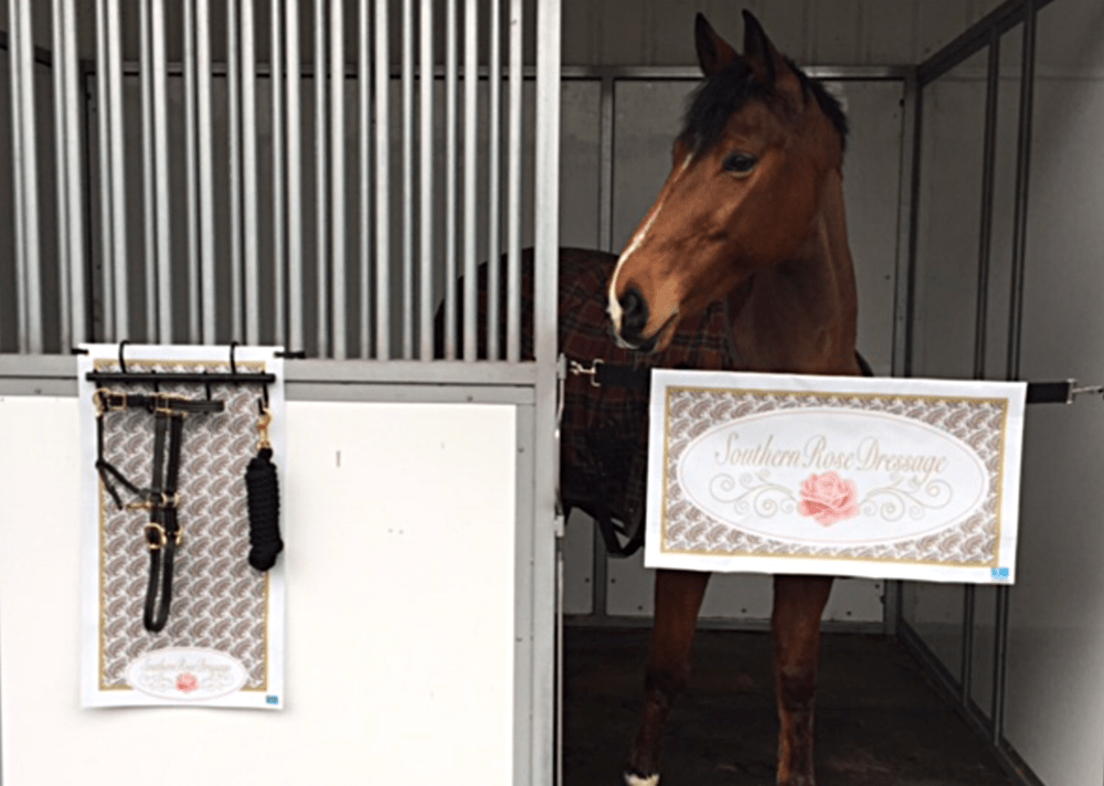 2 Piece Custom Stall Set – Deco Pony 2 Piece Custom Stall Set – Deco Pony